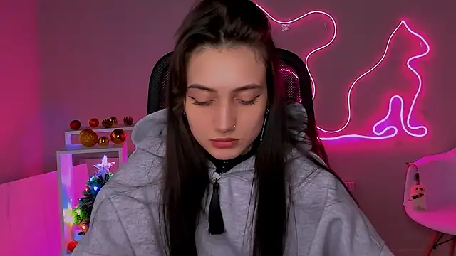 Snapshot of olivianorton chatting on January 8, 2026, 9:48 am olivianorton online show from January 8, 2026, 9:48 am