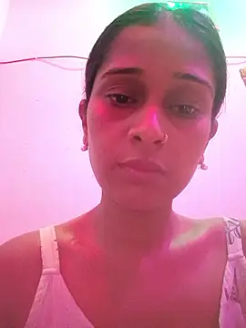 hotshreya69 online show from September 23, 2025, 7:10 pm