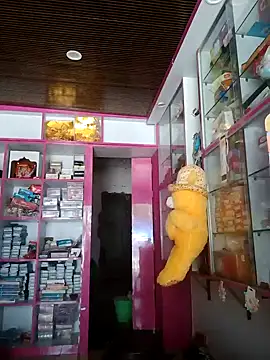 hotshreya69 online show from October 15, 2025, 7:05 am