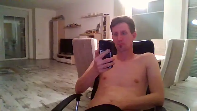 Snapshot of Trockenbau chatting on October 14, 2025, 6:08 pm Trockenbau online show from October 14, 2025, 6:08 pm