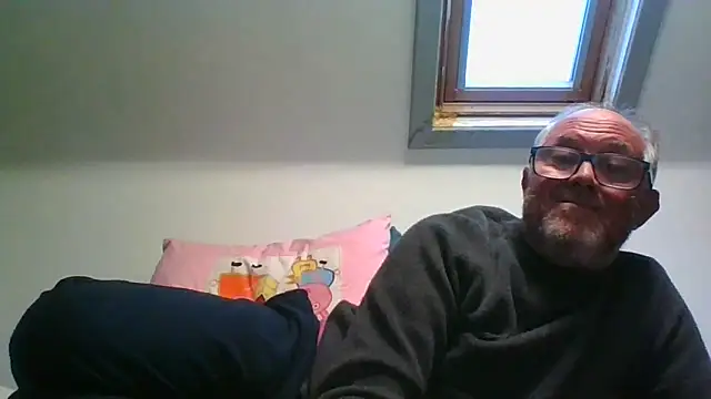 Snapshot of naughtygrandad1 chatting on May 1, 2026, 7:30 pm naughtygrandad1 online show from May 1, 2026, 7:30 pm