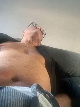 Snapshot of naughtygrandad1 chatting on September 24, 2025, 8:54 am naughtygrandad1 online show from September 24, 2025, 8:54 am