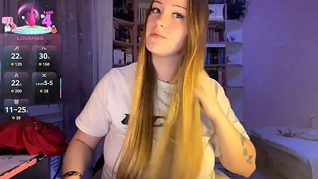 PandaFluff online show from September 20, 2025, 5:18 pm