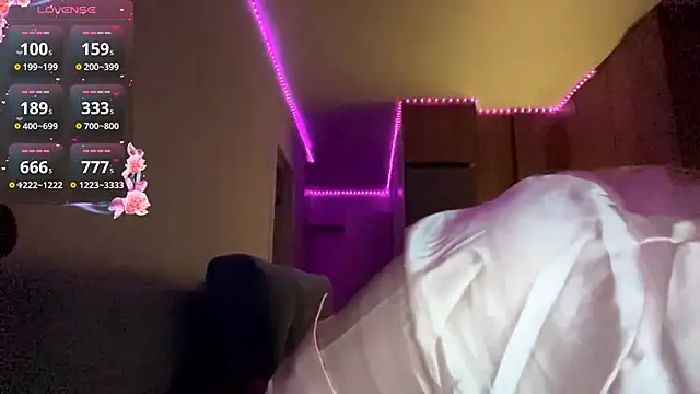 PandaFluff online show from February 21, 2026, 7:27 pm