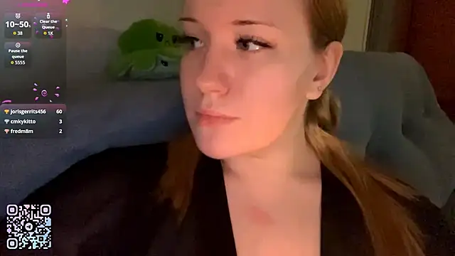 PandaFluff online show from March 4, 2026, 9:11 pm