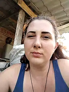 Ninna Selina online show from September 13, 2025, 1:33 pm
