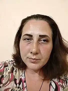 Ninna Selina online show from September 12, 2025, 7:57 pm