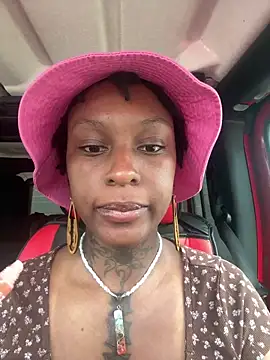 MistiSavannah online show from May 17, 2026, 12:49 pm