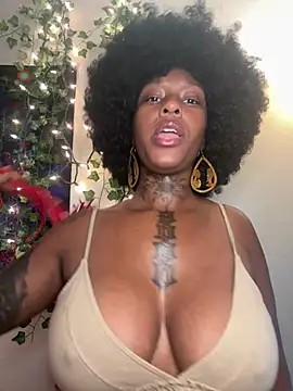 MistiSavannah online show from July 5, 2026, 1:07 pm