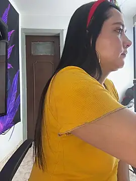 Rouse69  online show from December 18, 2025, 7:35 am