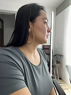 Snapshot of Rouse69_ chatting on September 18, 2025, 10:51 am Rouse69  online show from September 18, 2025, 10:51 am