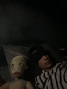 Snapshot of icefun1109 chatting on November 23, 2025, 6:51 pm icefun1109 online show from November 23, 2025, 6:51 pm