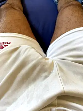 Beurberry19 online show from October 2, 2025, 3:26 pm