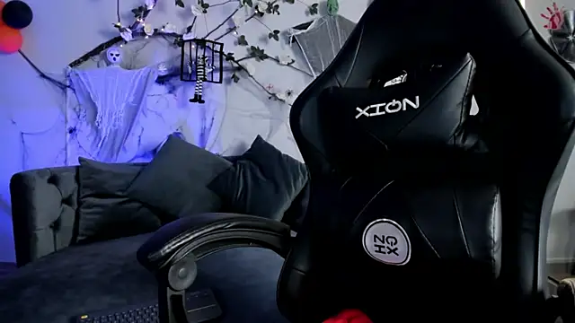 Snapshot of Kathe_anderson___ chatting on October 22, 2025, 1:21 pm Kathe anderson    online show from October 22, 2025, 1:21 pm