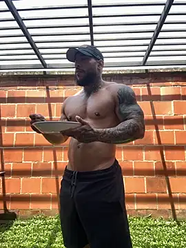 Andrew Johnnson online show from October 31, 2025, 4:14 pm