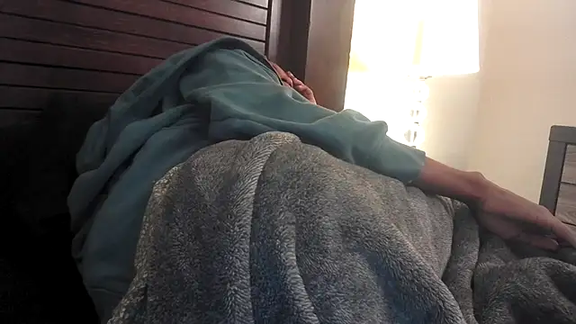 Marlowlovee online show from October 7, 2025, 4:13 am