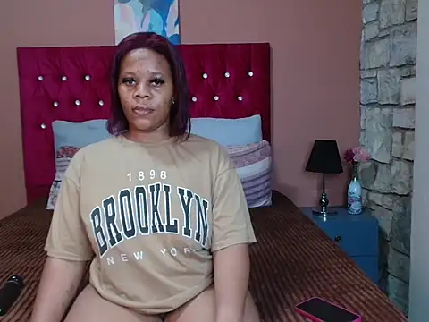 EmmyLove1 online show from October 29, 2025, 12:26 pm