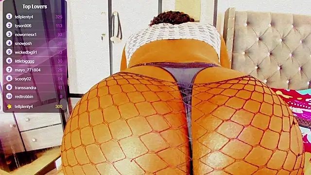 Snapshot of Sara_hot12112 chatting on October 19, 2025, 10:56 pm Sara hot12112 online show from October 19, 2025, 10:56 pm