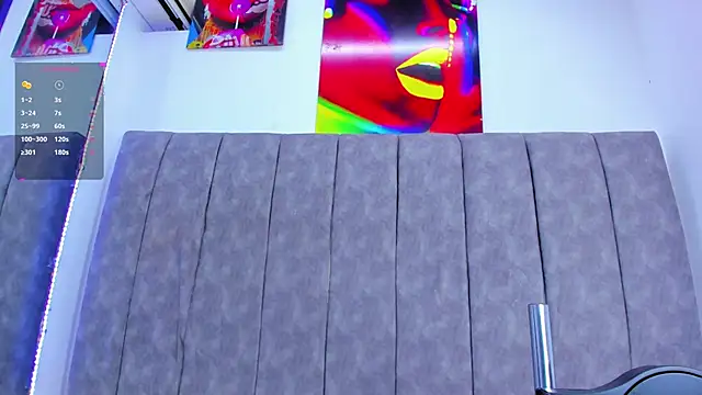 pretty78angel online show from November 11, 2025, 9:09 pm