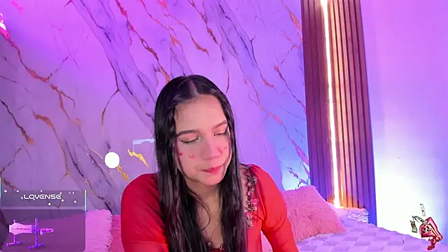 Snapshot of Emmiicute chatting on October 23, 2025, 8:18 pm Emmiicute online show from October 23, 2025, 8:18 pm