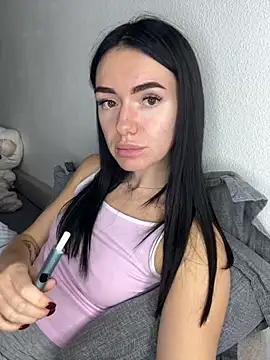 Snapshot of karrr__aaa chatting on October 6, 2025, 8:31 pm karrr aaa online show from October 6, 2025, 8:31 pm