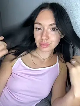 Snapshot of karrr__aaa chatting on September 18, 2025, 8:34 pm karrr aaa online show from September 18, 2025, 8:34 pm