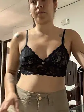 Snapshot of miaftmax chatting on September 25, 2025, 6:36 pm miaftmax online show from September 25, 2025, 6:36 pm