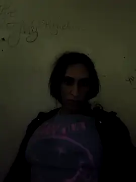 Snapshot of paloma1313 chatting on September 27, 2025, 5:57 am paloma1313 online show from September 27, 2025, 5:57 am