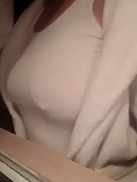 Snapshot of Cassandrina1 chatting on October 3, 2025, 4:36 am Cassandrina1 online show from October 3, 2025, 4:36 am