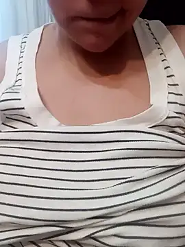 Snapshot of Cassandrina1 chatting on October 7, 2025, 10:05 am Cassandrina1 online show from October 7, 2025, 10:05 am