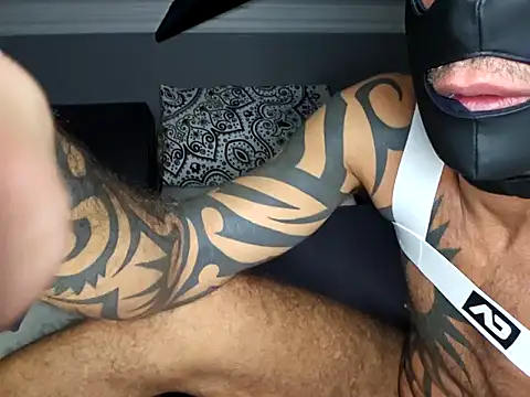 Snapshot of slavic_boy_39 chatting on October 3, 2025, 8:43 pm slavic boy 39 online show from October 3, 2025, 8:43 pm