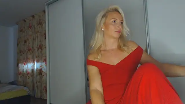 Snapshot of merlyn4 chatting on September 21, 2025, 10:09 am merlyn4 online show from September 21, 2025, 10:09 am