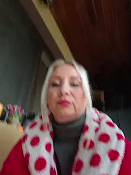 merlyn4 online show from November 7, 2025, 9:58 am