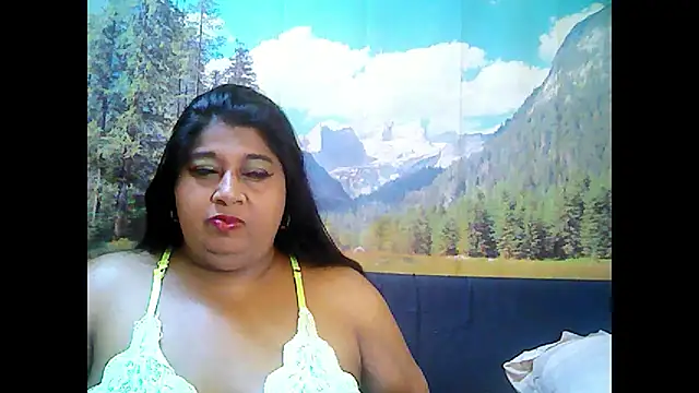 indianhoney694u online show from September 24, 2025, 5:36 am