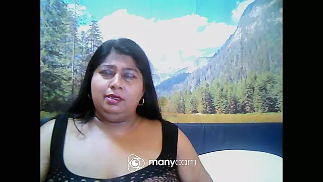 indianhoney694u online show from February 19, 2025, 12:11 pm