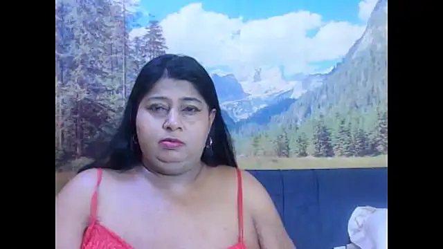 Snapshot of indianhoney694u chatting on February 11, 2026, 5:29 am indianhoney694u online show from February 11, 2026, 5:29 am