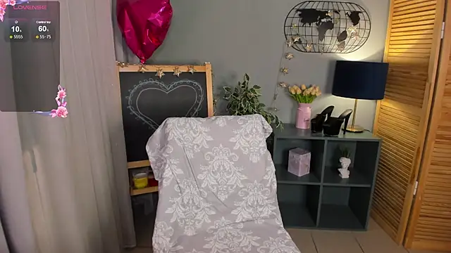 emmalandys online show from September 23, 2025, 2:18 am