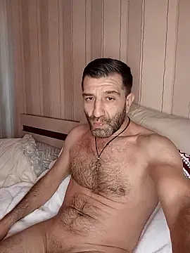 Snapshot of Alexdaniel89 chatting on February 3, 2026, 6:40 am Alexdaniel89 online show from February 3, 2026, 6:40 am