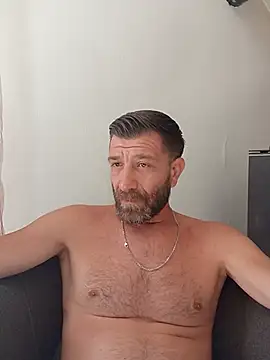 Alexdaniel89 online show from August 4, 2026, 8:19 am