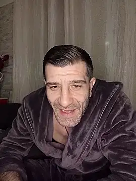 Snapshot of Alexdaniel89 chatting on February 8, 2026, 7:00 pm Alexdaniel89 online show from February 8, 2026, 7:00 pm