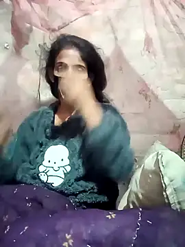 Snapshot of priyastrip314 chatting on December 4, 2025, 5:34 pm priyastrip314 online show from December 4, 2025, 5:34 pm