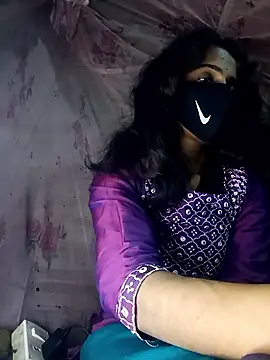 Snapshot of priyastrip314 chatting on January 13, 2026, 5:28 pm priyastrip314 online show from January 13, 2026, 5:28 pm