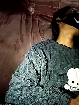 Snapshot of priyastrip314 chatting on January 5, 2026, 6:22 pm priyastrip314 online show from January 5, 2026, 6:22 pm