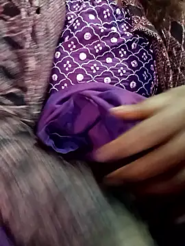 Snapshot of priyastrip314 chatting on February 4, 2026, 7:03 am priyastrip314 online show from February 4, 2026, 7:03 am