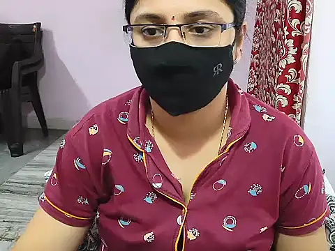 Snapshot of jannu6482 chatting on October 18, 2025, 8:16 am jannu6482 online show from October 18, 2025, 8:16 am