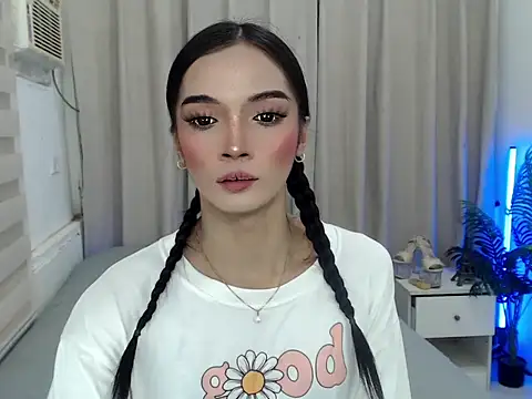 Snapshot of anastasia_cums chatting on October 3, 2025, 5:47 pm anastasia cums online show from October 3, 2025, 5:47 pm