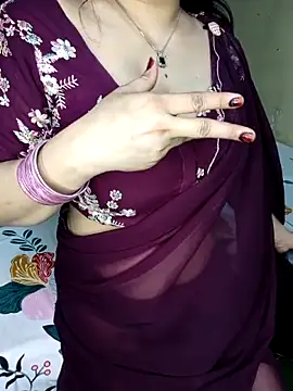 Snapshot of PRIYA_22 chatting on September 28, 2025, 2:07 am PRIYA 22 online show from September 28, 2025, 2:07 am