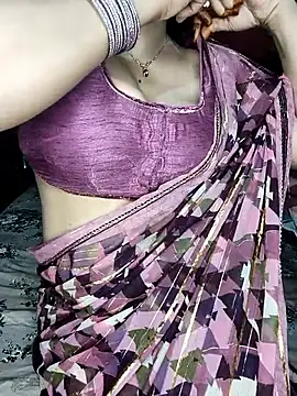 Snapshot of PRIYA_22 chatting on October 26, 2025, 5:08 am PRIYA 22 online show from October 26, 2025, 5:08 am