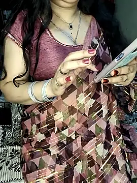 Snapshot of PRIYA_22 chatting on October 2, 2025, 2:04 am PRIYA 22 online show from October 2, 2025, 2:04 am