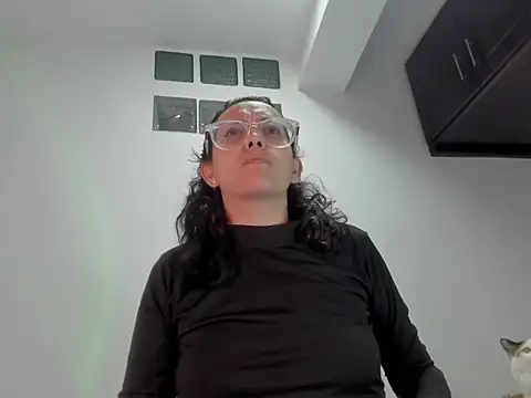 Snapshot of dalila_macherano1 chatting on October 16, 2025, 3:48 am dalila macherano1 online show from October 16, 2025, 3:48 am